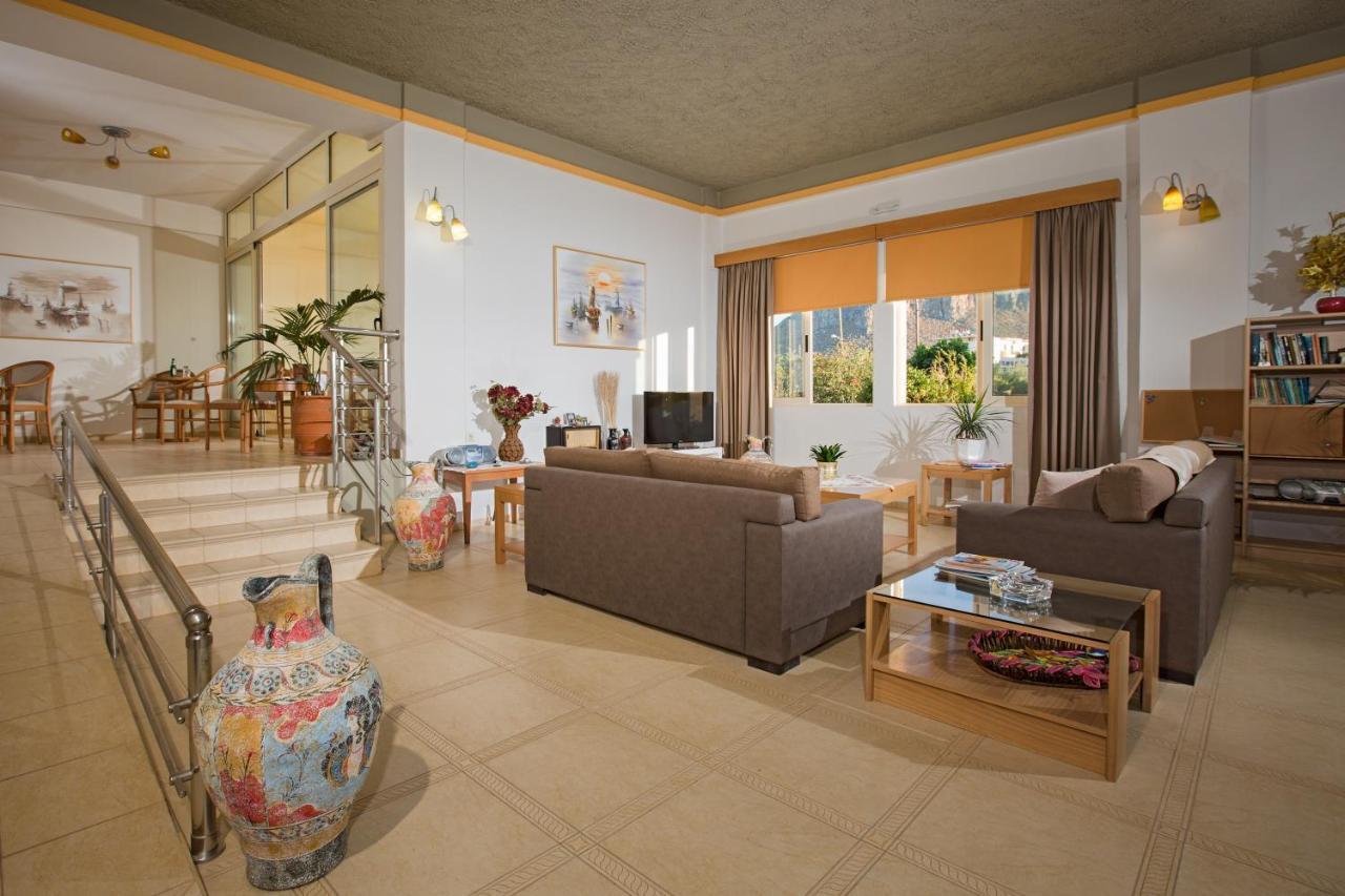 Fotis Studios Apartments Gouvai Exteriör bild