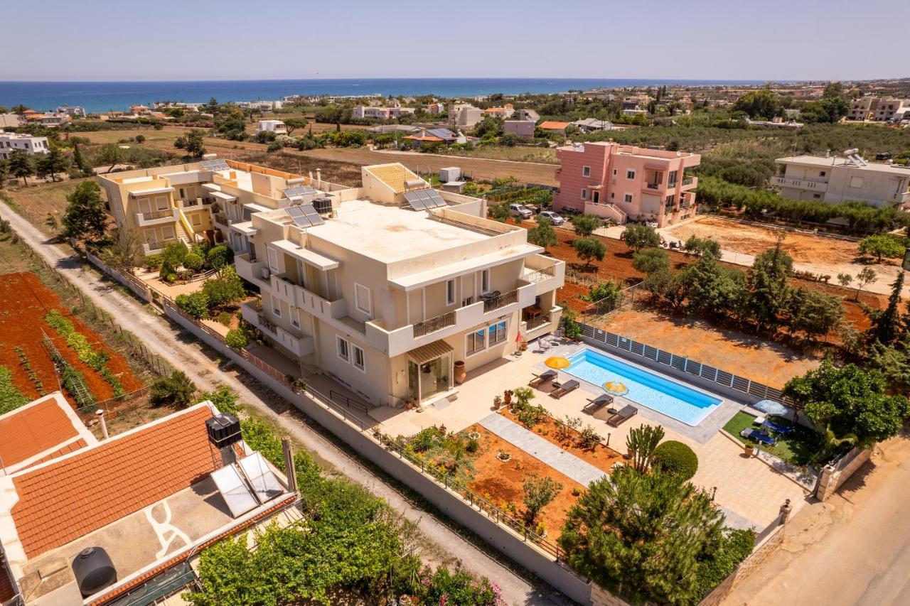 Fotis Studios Apartments Gouvai Exteriör bild