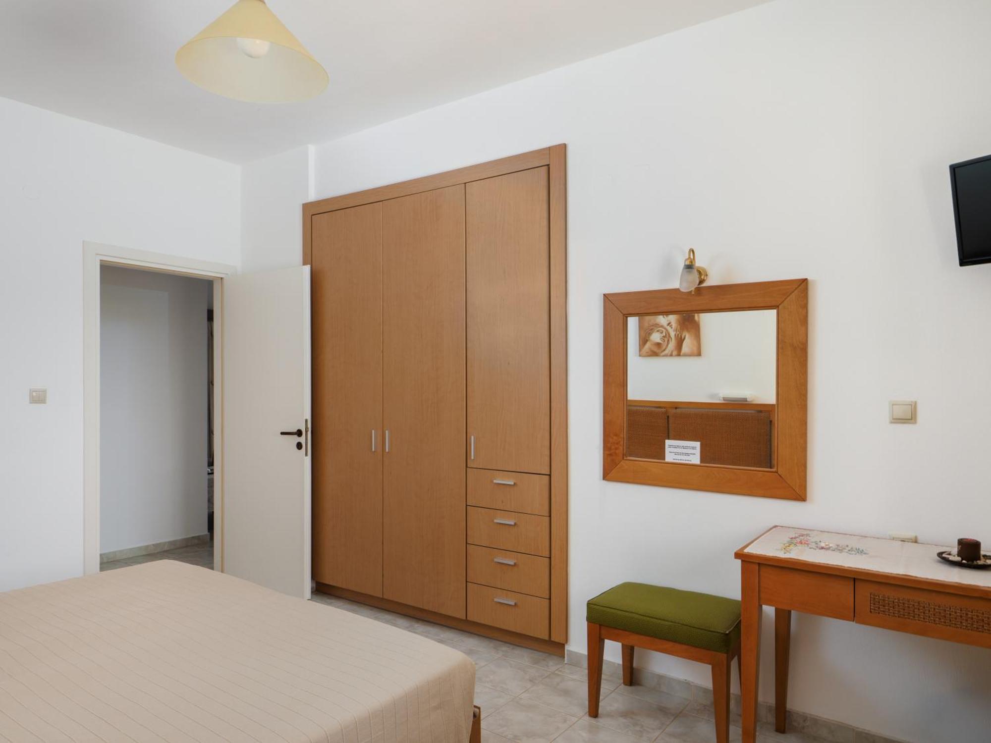 Fotis Studios Apartments Gouvai Exteriör bild