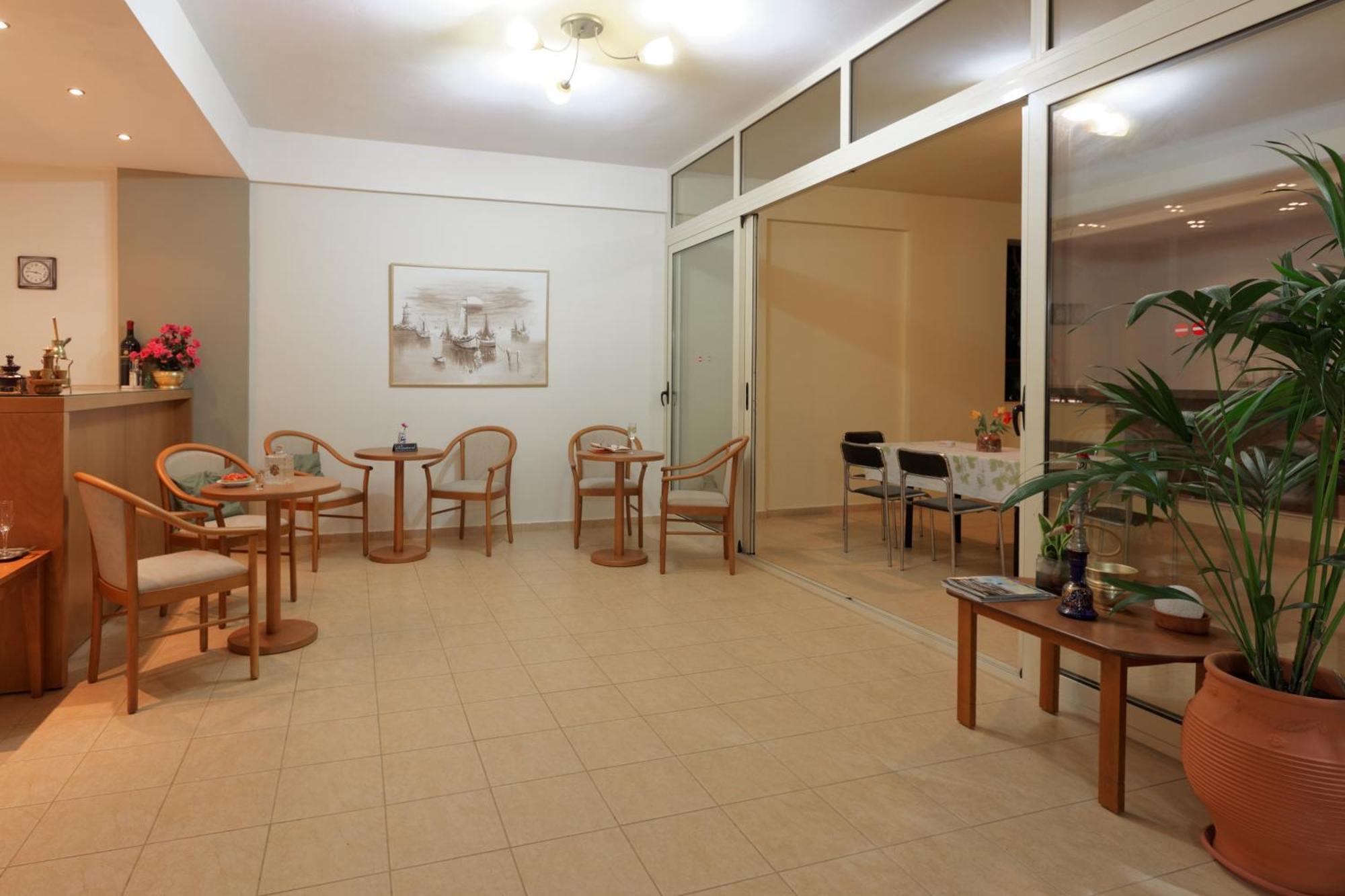 Fotis Studios Apartments Gouvai Exteriör bild