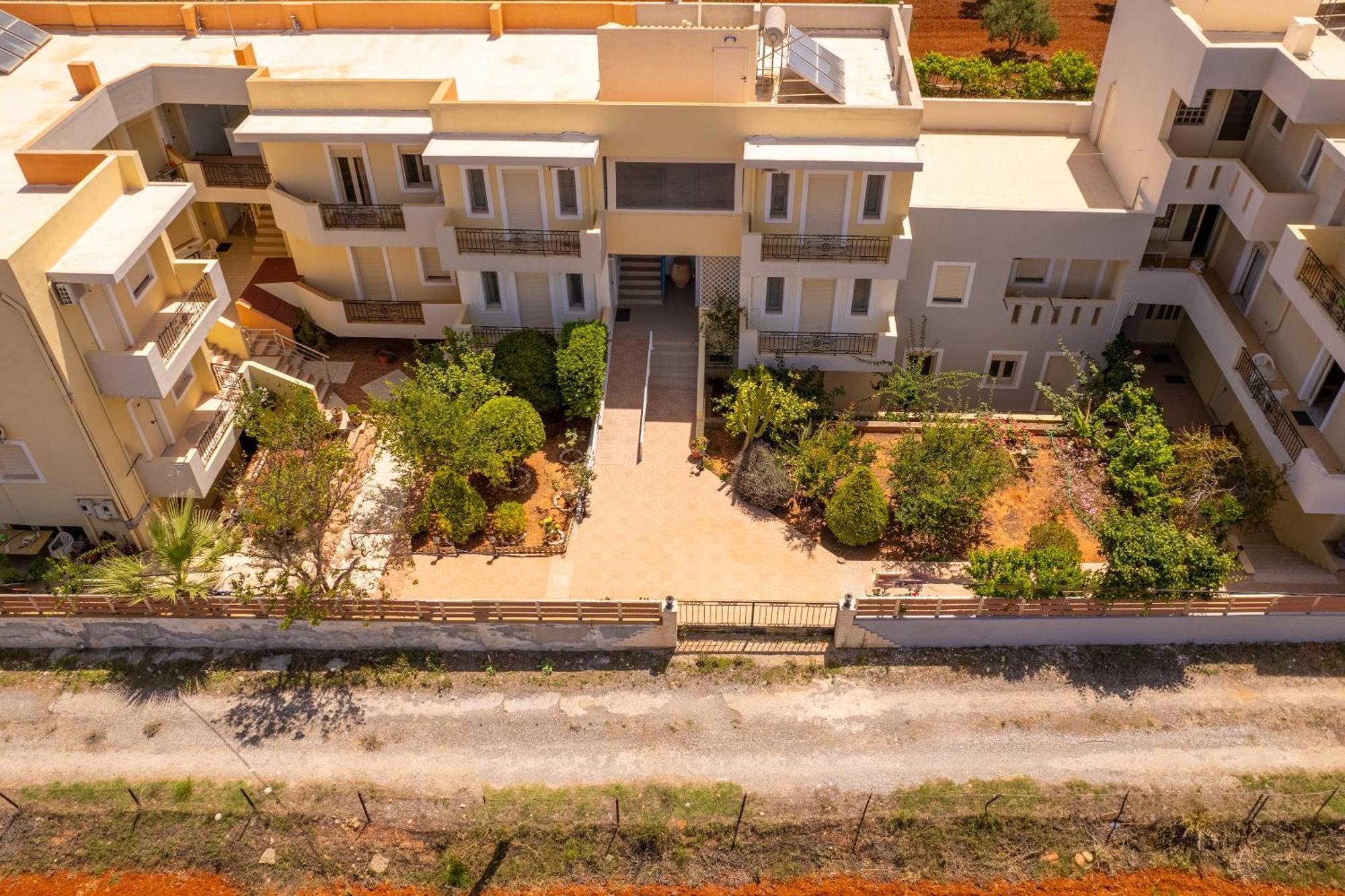 Fotis Studios Apartments Gouvai Exteriör bild